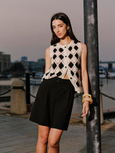 Embroidered Diamond Pattern Knit Vest
