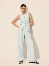 Pockets Sleeveless Tailored Vest