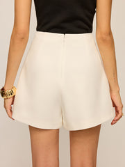 Mid-Waisted Decor Pocket Shorts Without Belt