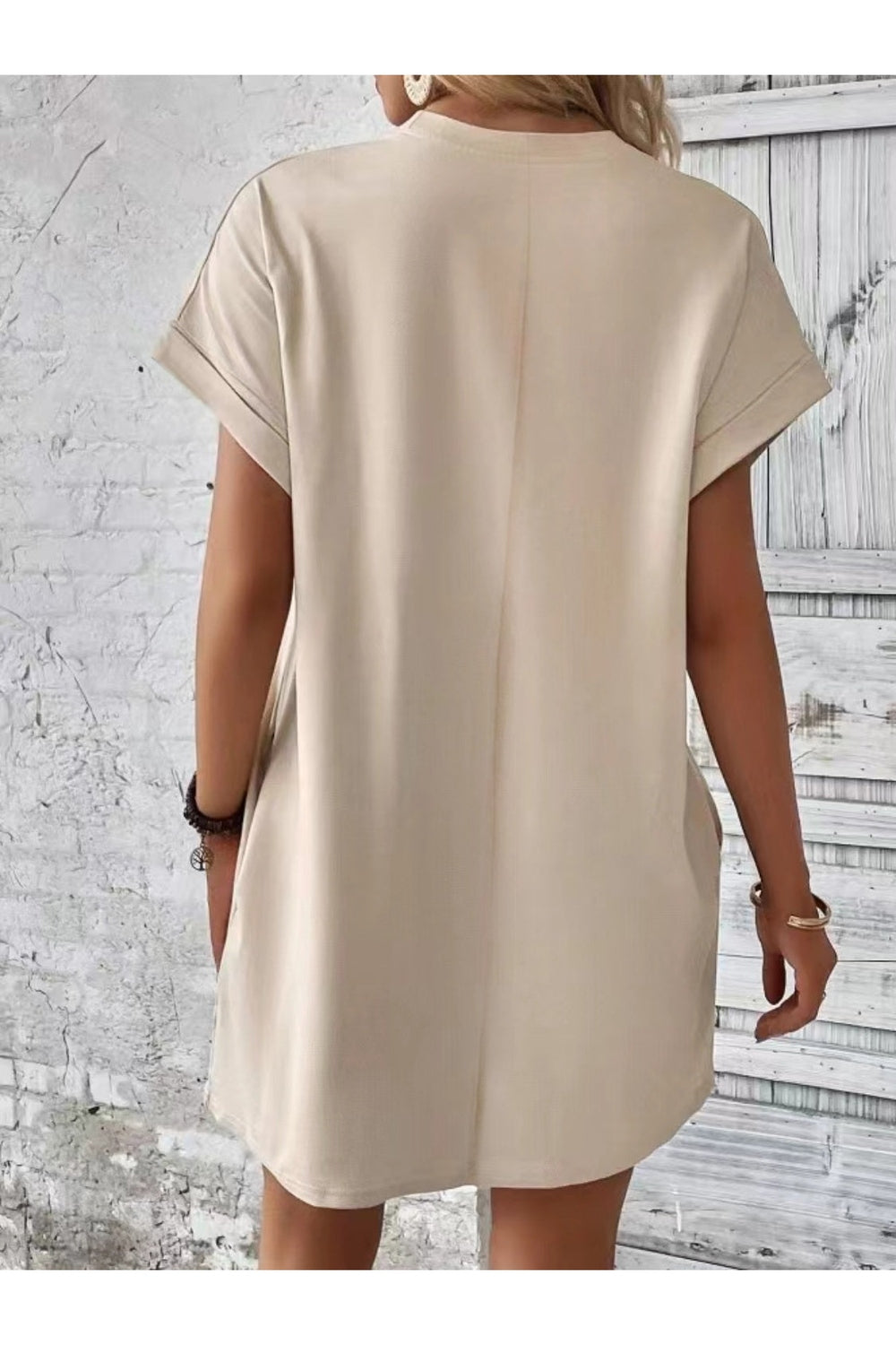 Pocketed Round Neck Short Sleeve Dress