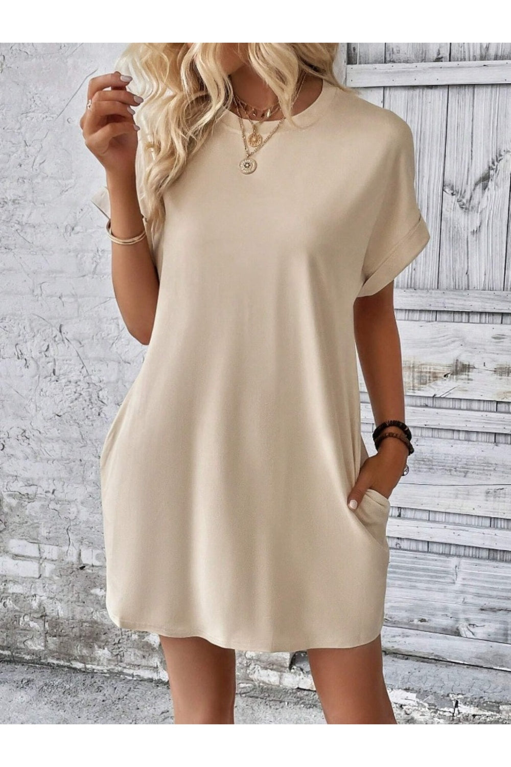 Pocketed Round Neck Short Sleeve Dress