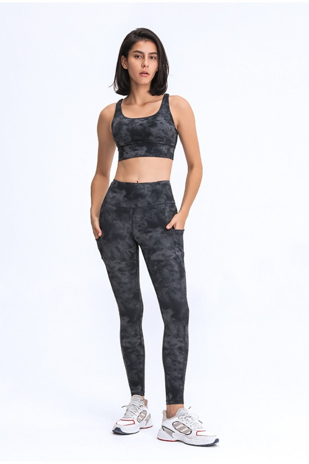 Wide Waistband Leggings with Pockets