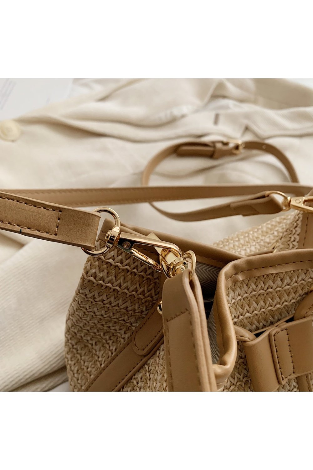 Straw Braided Shoulder Bag