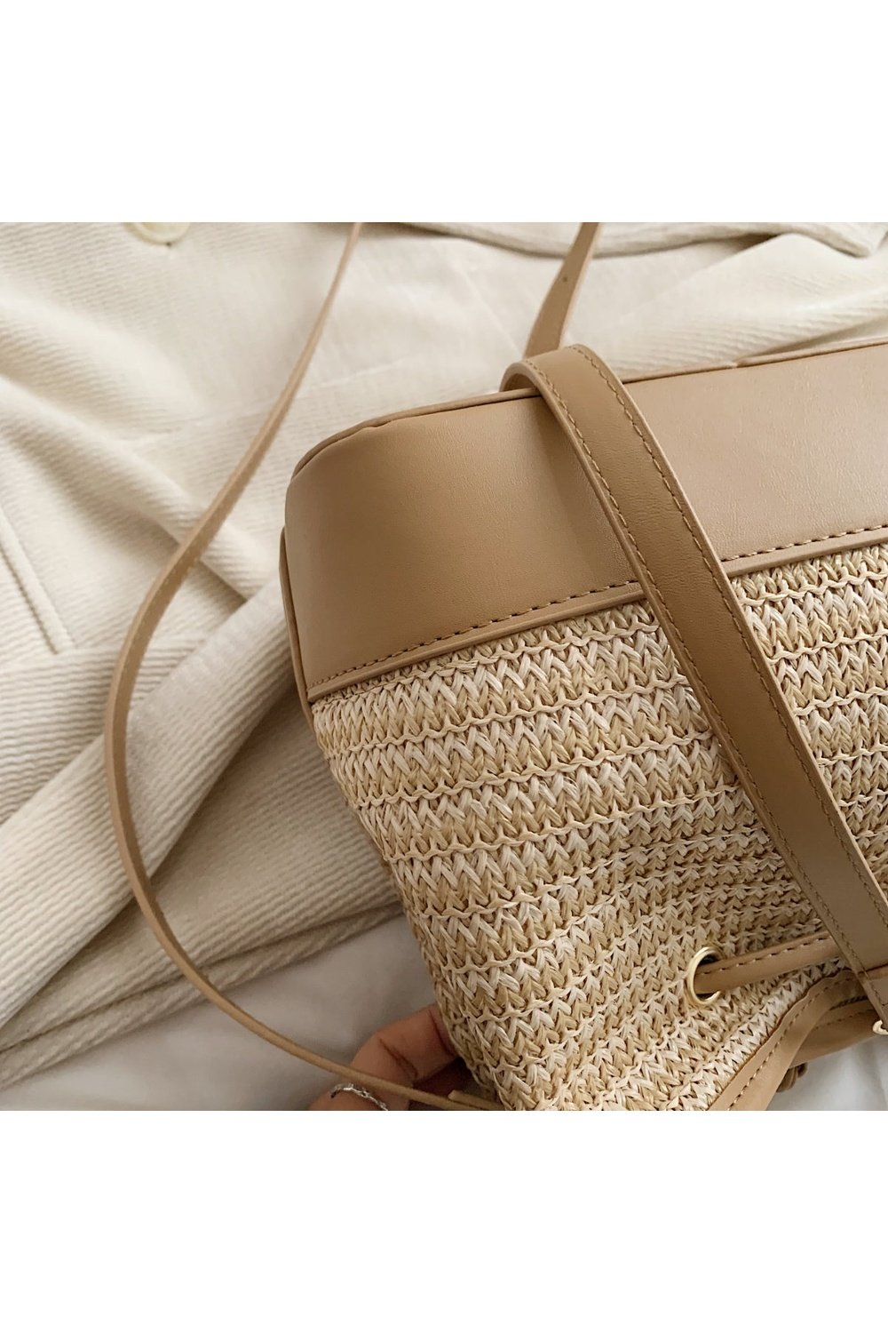 Straw Braided Shoulder Bag