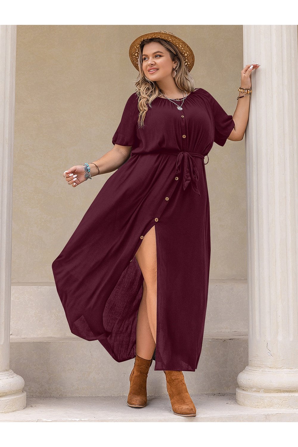 Plus Size Round Neck Half Sleeve Dress