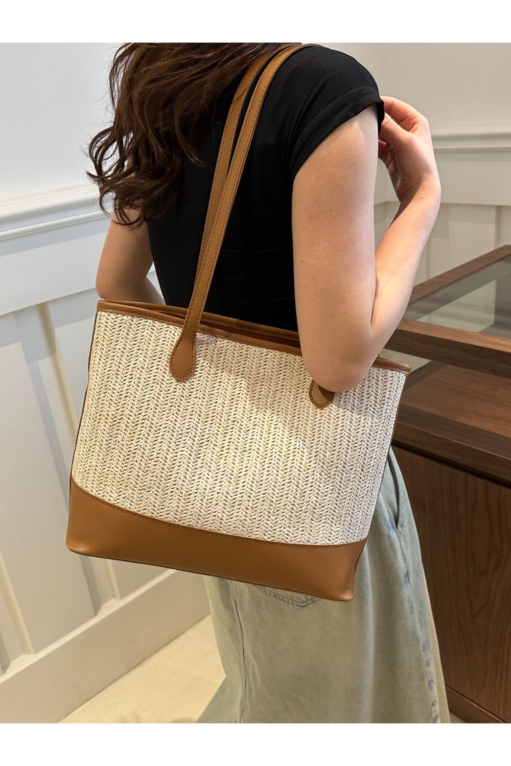 Contrast Straw Woven Tote Bag