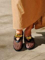Mesh Design Shoes With Golden Accent