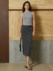 Bra-Free Sleeveless T-Shirt