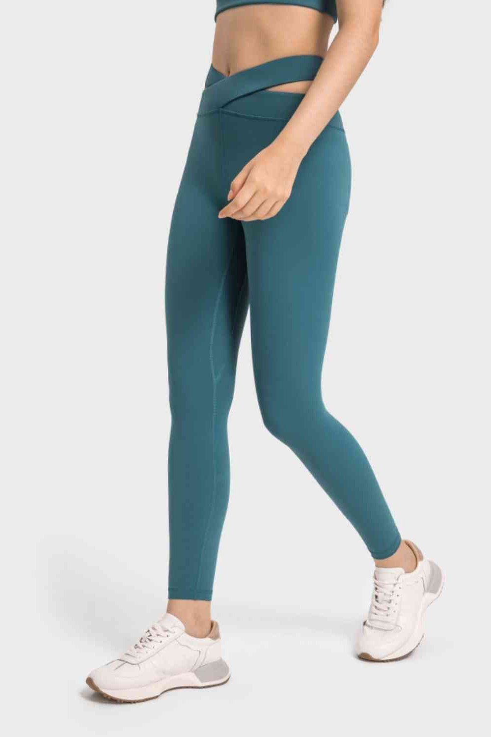 Crisscross Cutout Sports Leggings