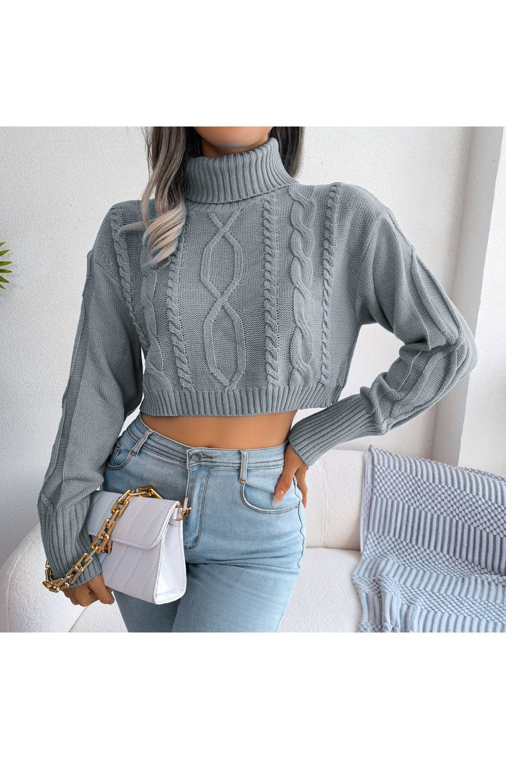 Mixed Knit Turtleneck Cropped Sweater