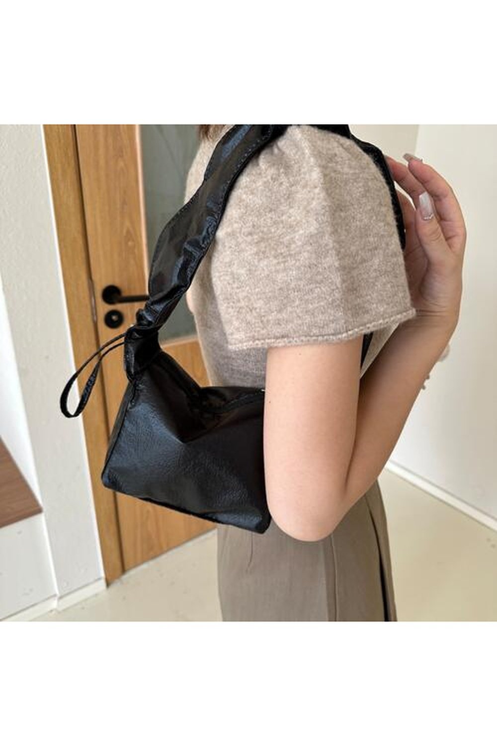 PU Leather Drawstring Shoulder Bag