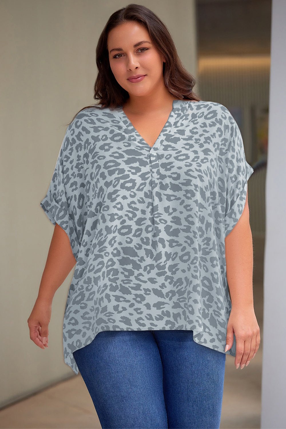 Plus Size Printed Notched Neck Half Sleeve Top