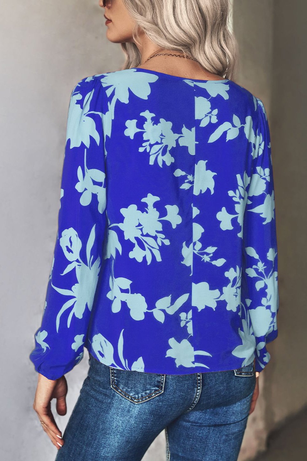 Printed Tie Neck Long Sleeve Blouse