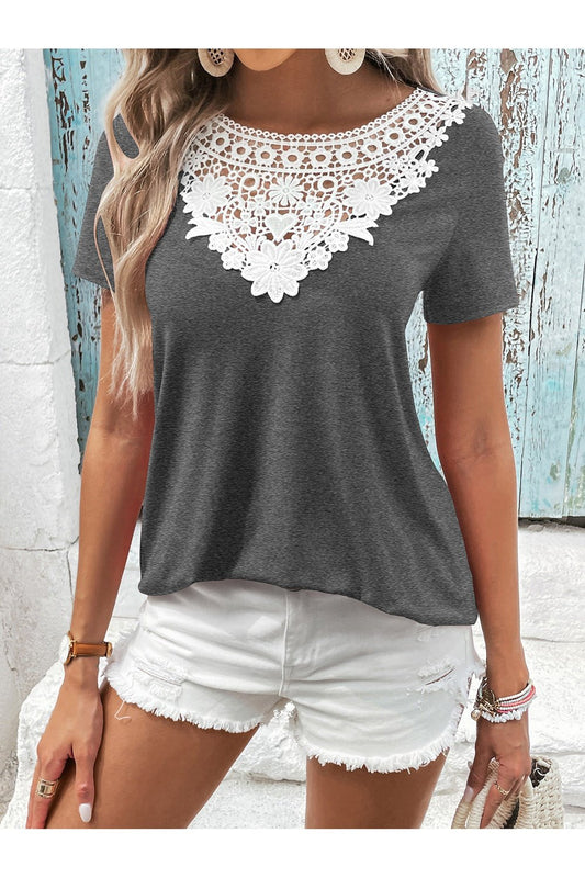 Spliced Lace Contrast Short Sleeve Top