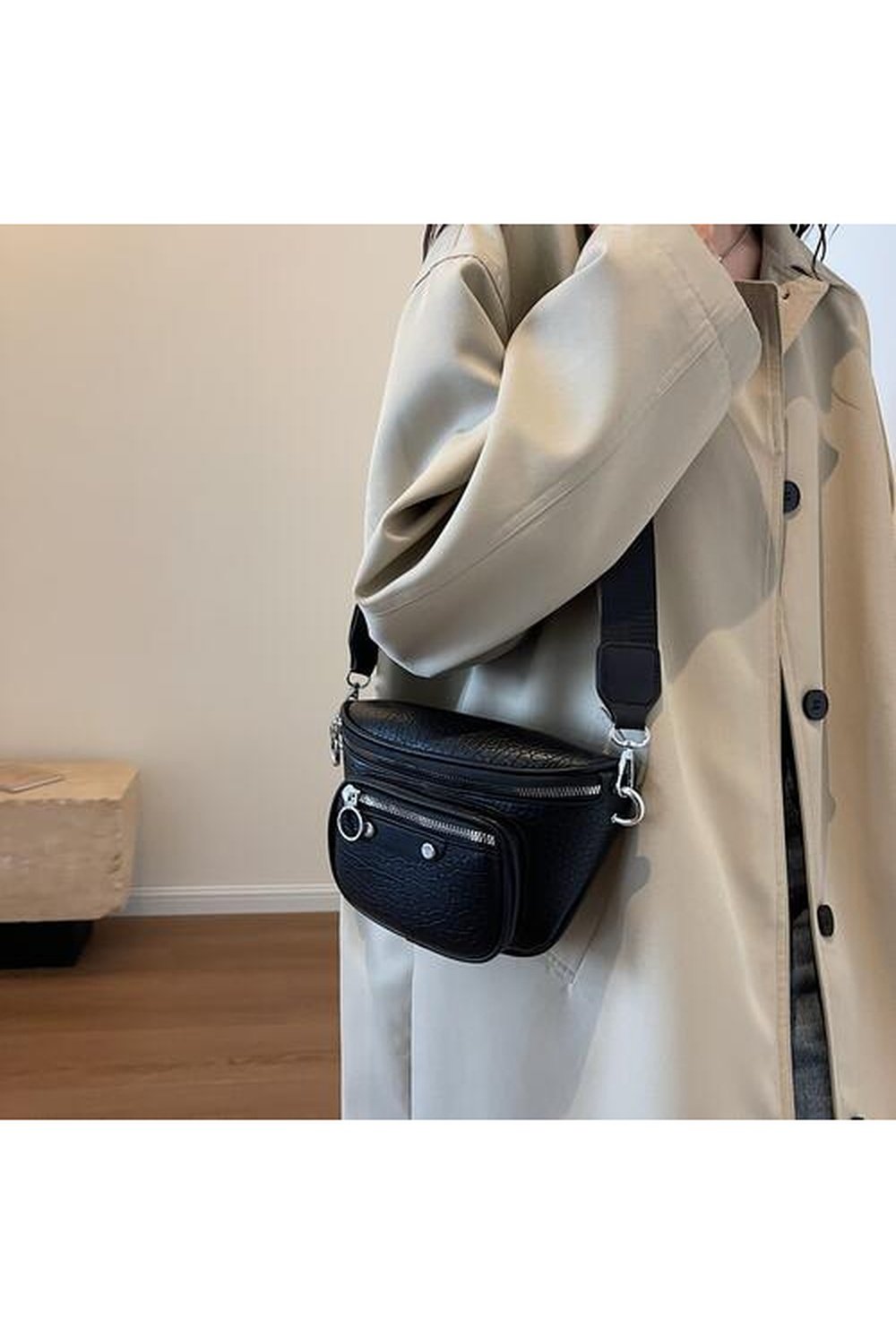 Texture PU Leather Crossbody Bag