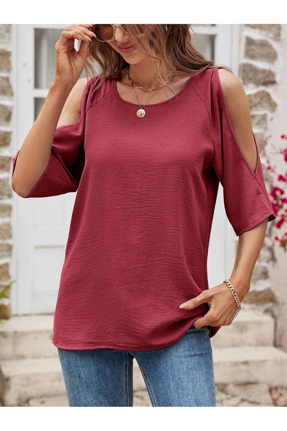 Textured Round Neck Split Sleeve Top