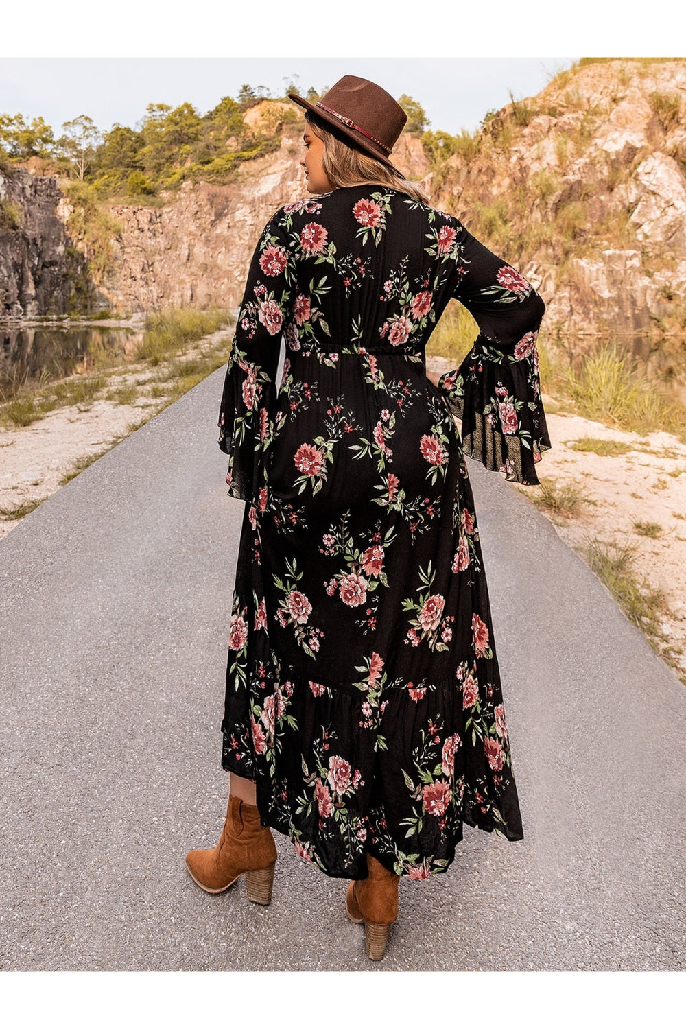 Plus Size Floral Flare Sleeve Dress