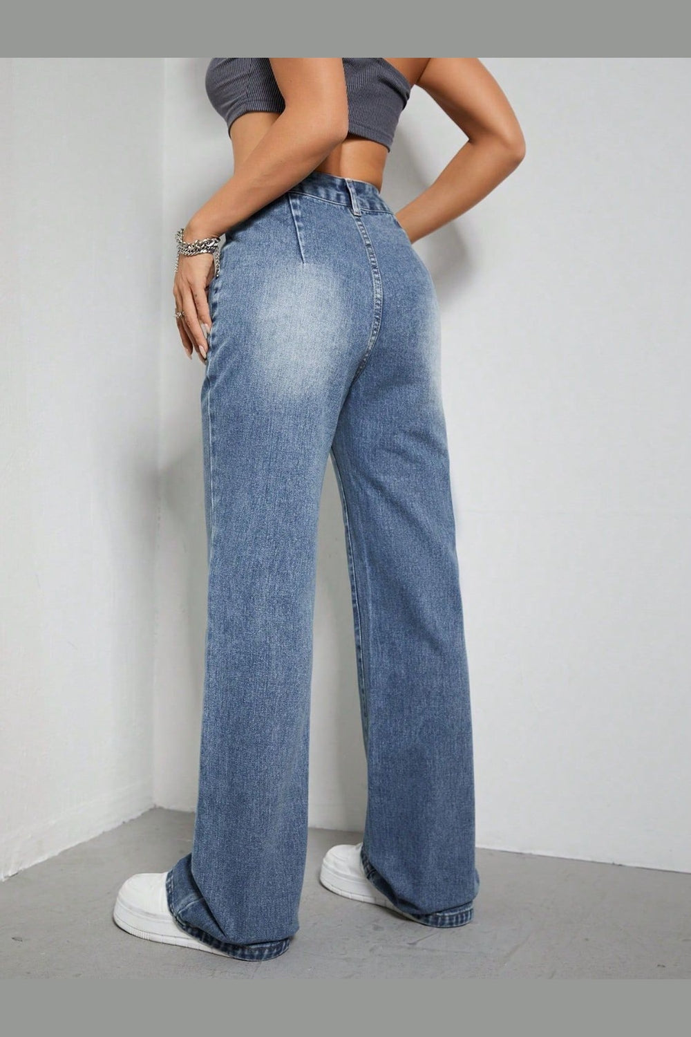 High Rise Wide Leg Jeans with Pockets