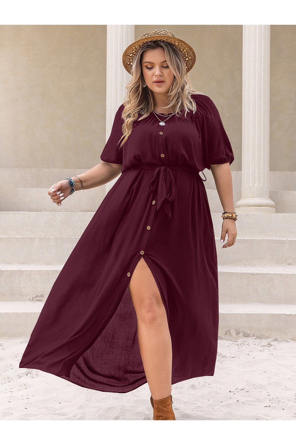 Plus Size Round Neck Half Sleeve Dress