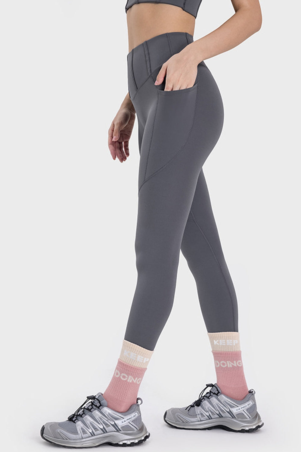 Pocketed High Waist Active Leggings