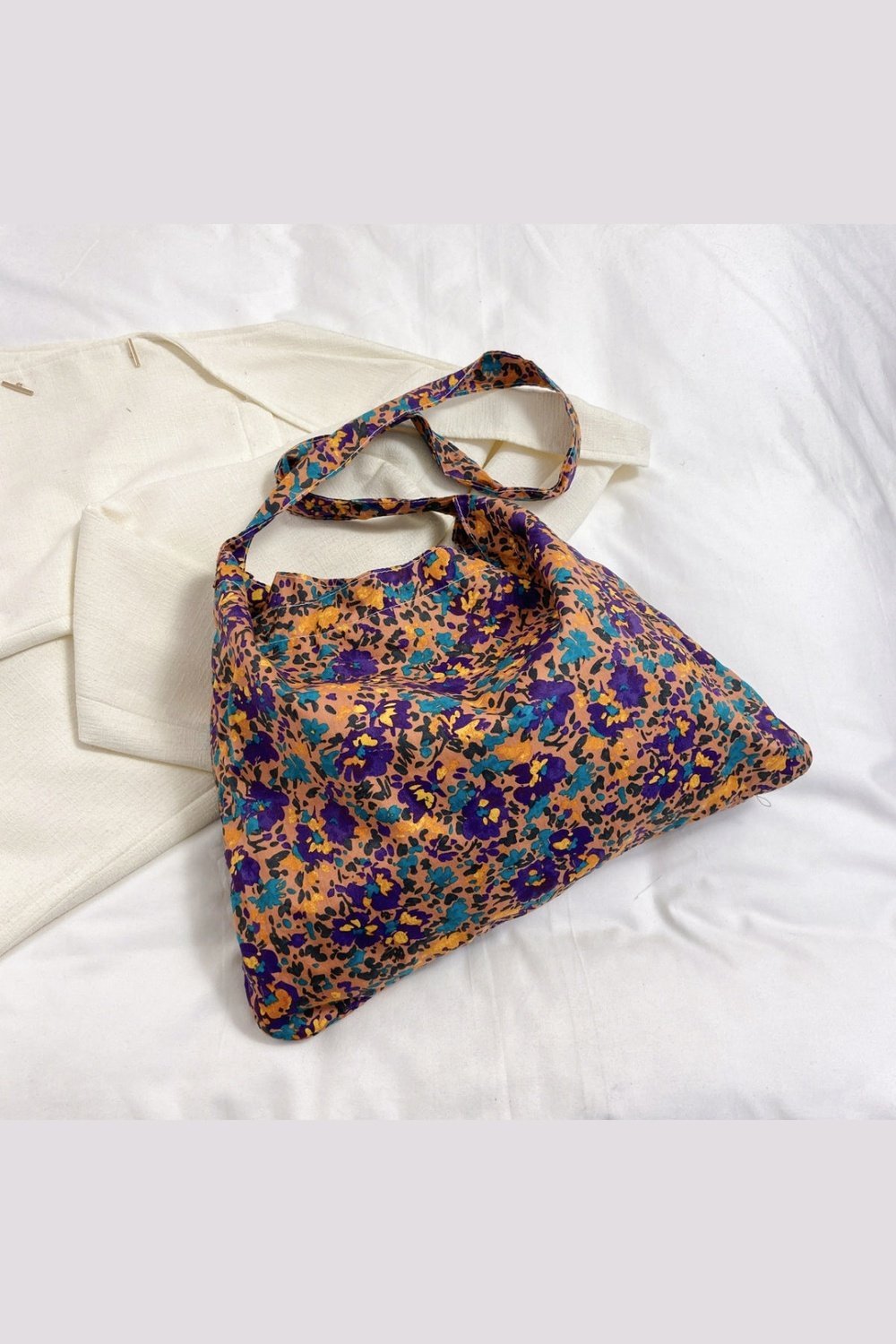 Printed Medium Shoulder Bag